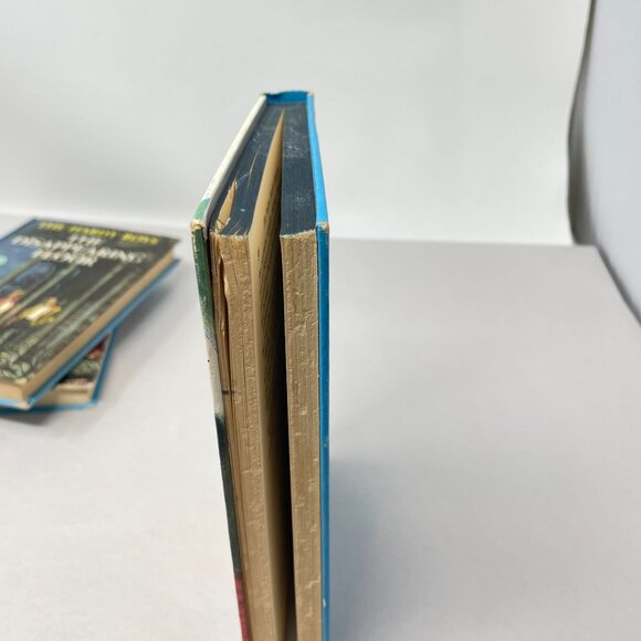 The Hardy Boys Book Lot of 4 Yellow Feather Aztec Warrior‎ Disappearing Floor - Picture 12 of 16